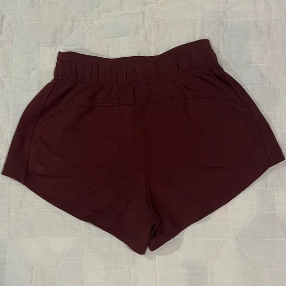 🪆 Lululemon Inner Glow Shorts~Women’s 4~Heathered Savannah~High-Rise~3” inseam - Picture 5 of 8